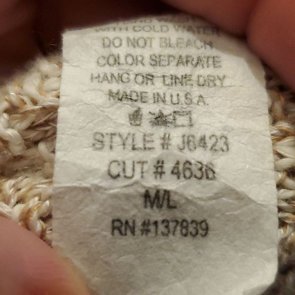 MOD cream and tan sweater, M - Picture 7 of 7
